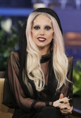 lady gaga 2011 face implants. Lady Gaga Horns Implants.